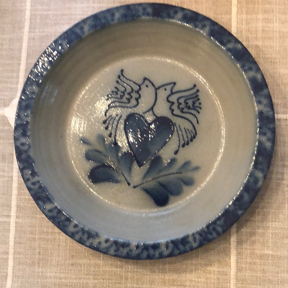 Set of 4 salt glaze plates